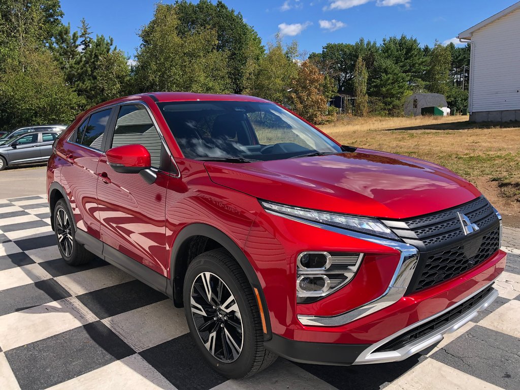 2025 Mitsubishi ECLIPSE CROSS SE S-AWC in Kentville, Nova Scotia - 3 - w1024h768px