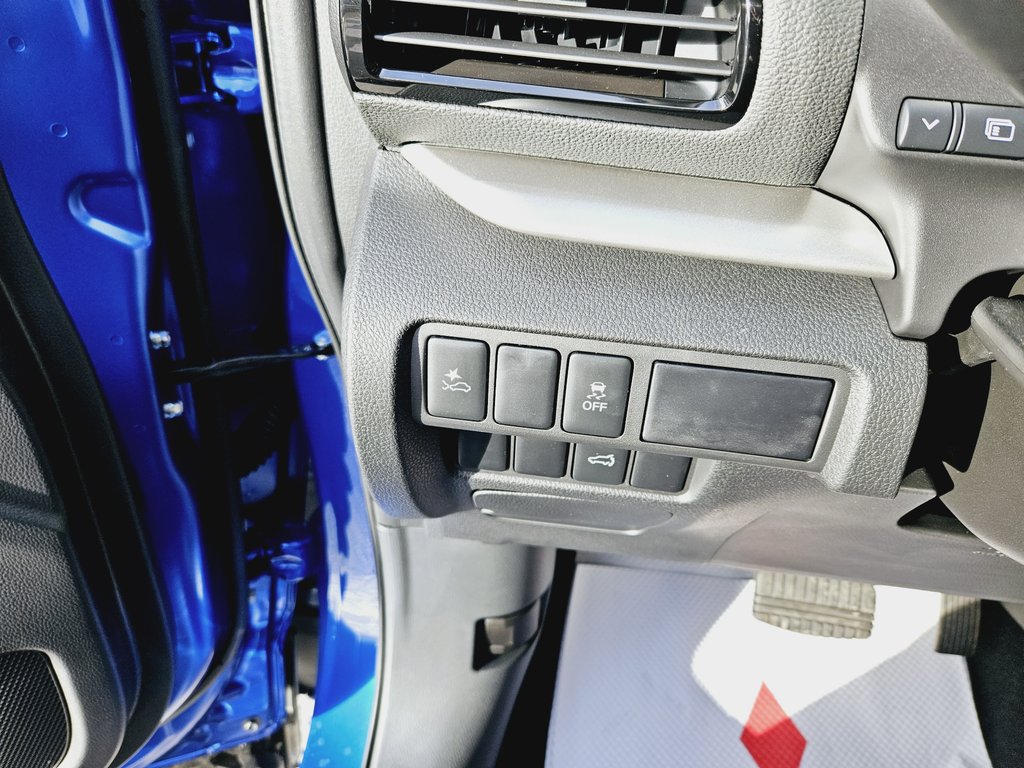 2026 Mitsubishi Eclipse Cross SE S-AWC in Kentville, Nova Scotia - 10 - w1024h768px