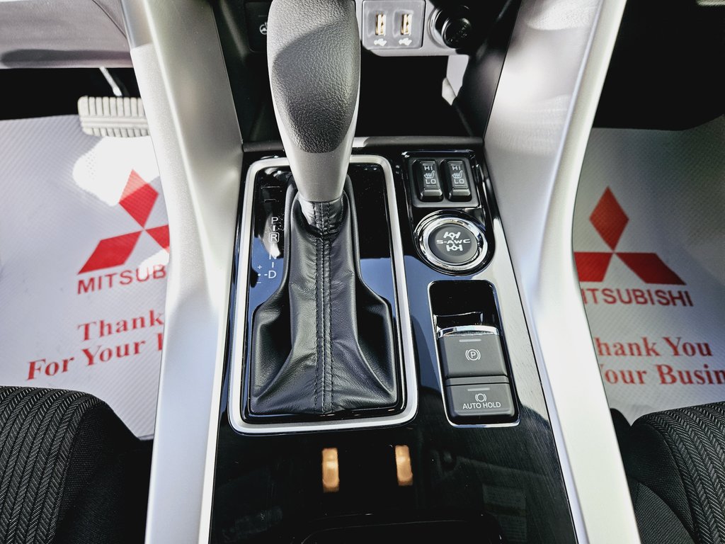 2026 Mitsubishi Eclipse Cross SE S-AWC in Kentville, Nova Scotia - 14 - w1024h768px