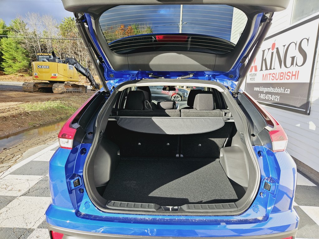 2026 Mitsubishi Eclipse Cross SE S-AWC in Kentville, Nova Scotia - 17 - w1024h768px
