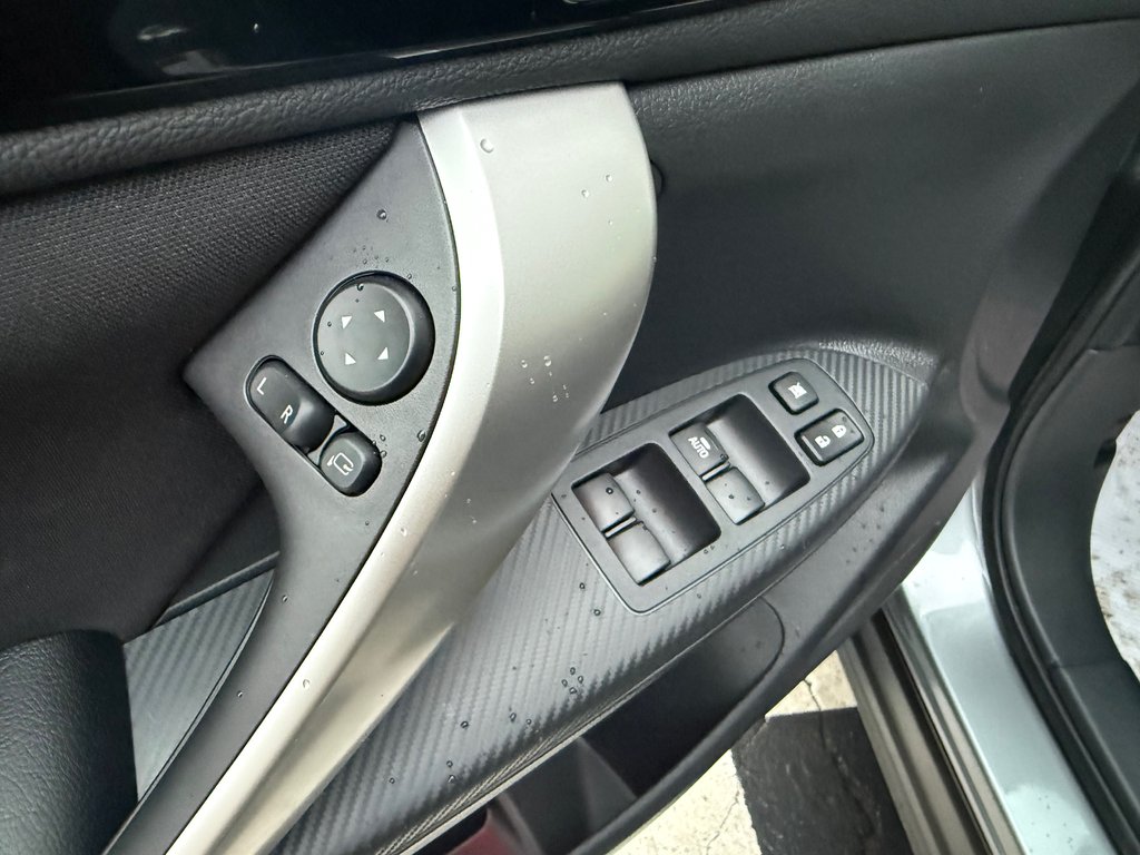 2026 Mitsubishi Eclipse Cross SE S-AWC in Kentville, Nova Scotia - 8 - w1024h768px