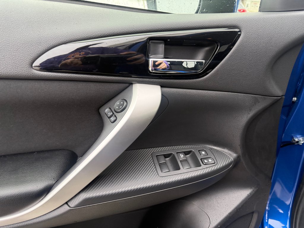 2026 Mitsubishi Eclipse Cross SE S-AWC in Kentville, Nova Scotia - 8 - w1024h768px