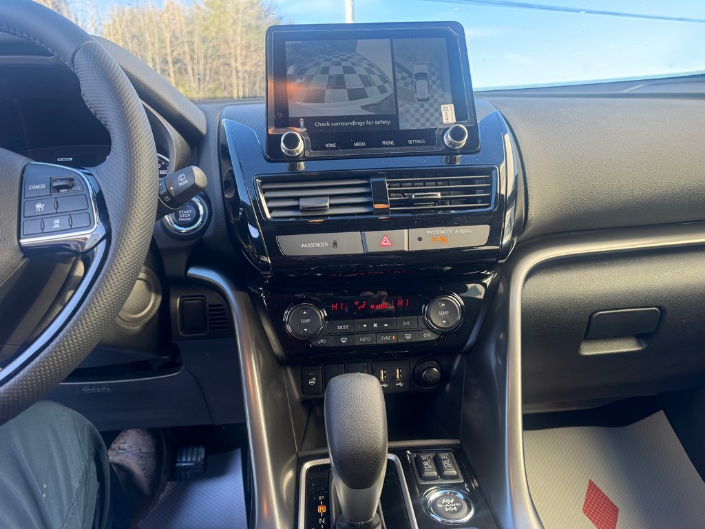 2026 Mitsubishi Eclipse Cross NOIR S-AWC in Kentville, Nova Scotia - 12 - w1024h768px