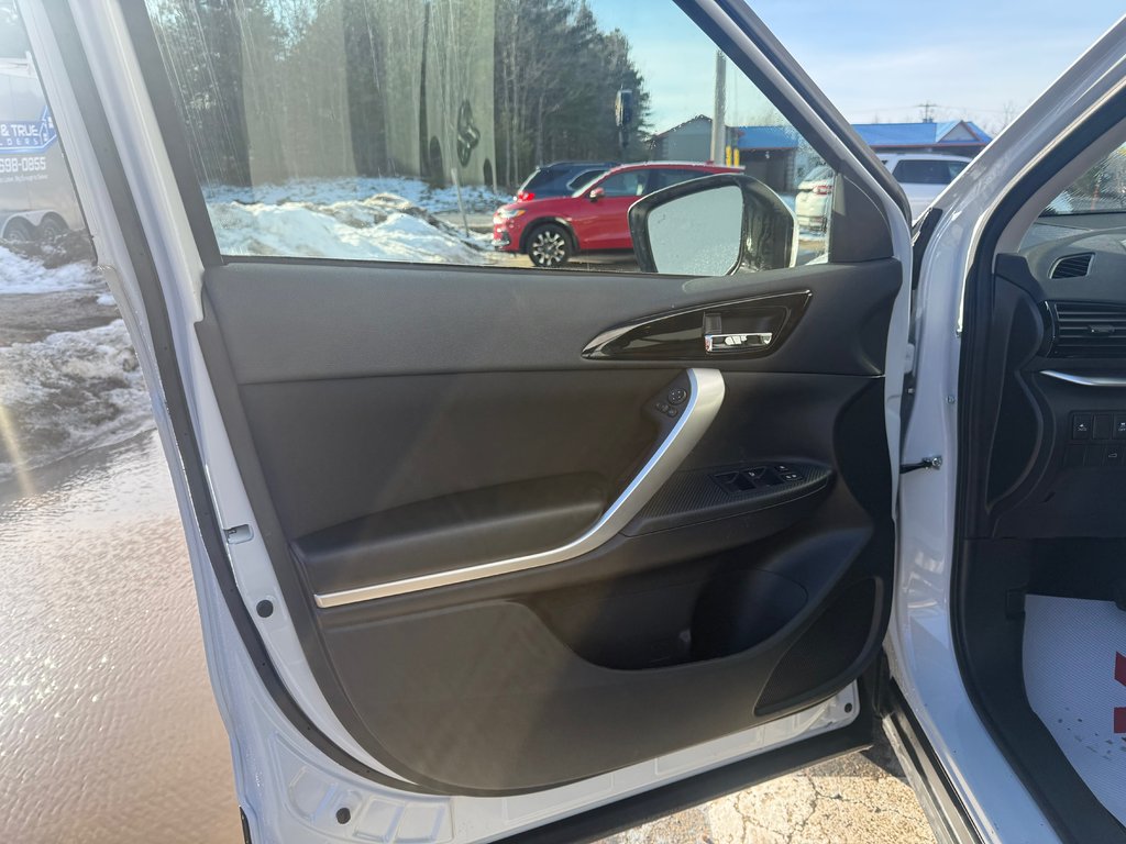 Mitsubishi Eclipse Cross SE S-AWC 2026 à Kentville, Nouvelle-Écosse - 7 - w1024h768px