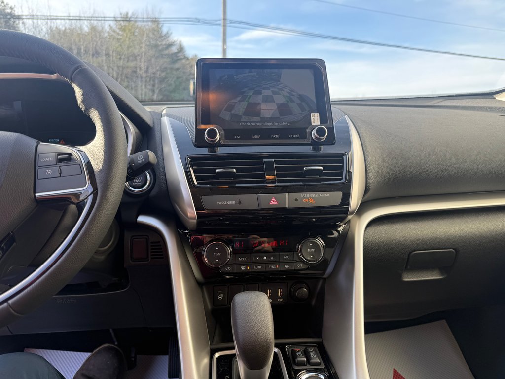 2026 Mitsubishi Eclipse Cross SE S-AWC in Kentville, Nova Scotia - 12 - w1024h768px