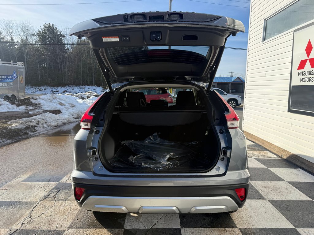 2026 Mitsubishi Eclipse Cross SE S-AWC in Kentville, Nova Scotia - 15 - w1024h768px