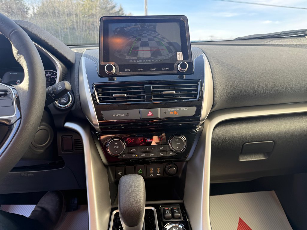 2026 Mitsubishi Eclipse Cross SE S-AWC in Kentville, Nova Scotia - 12 - w1024h768px