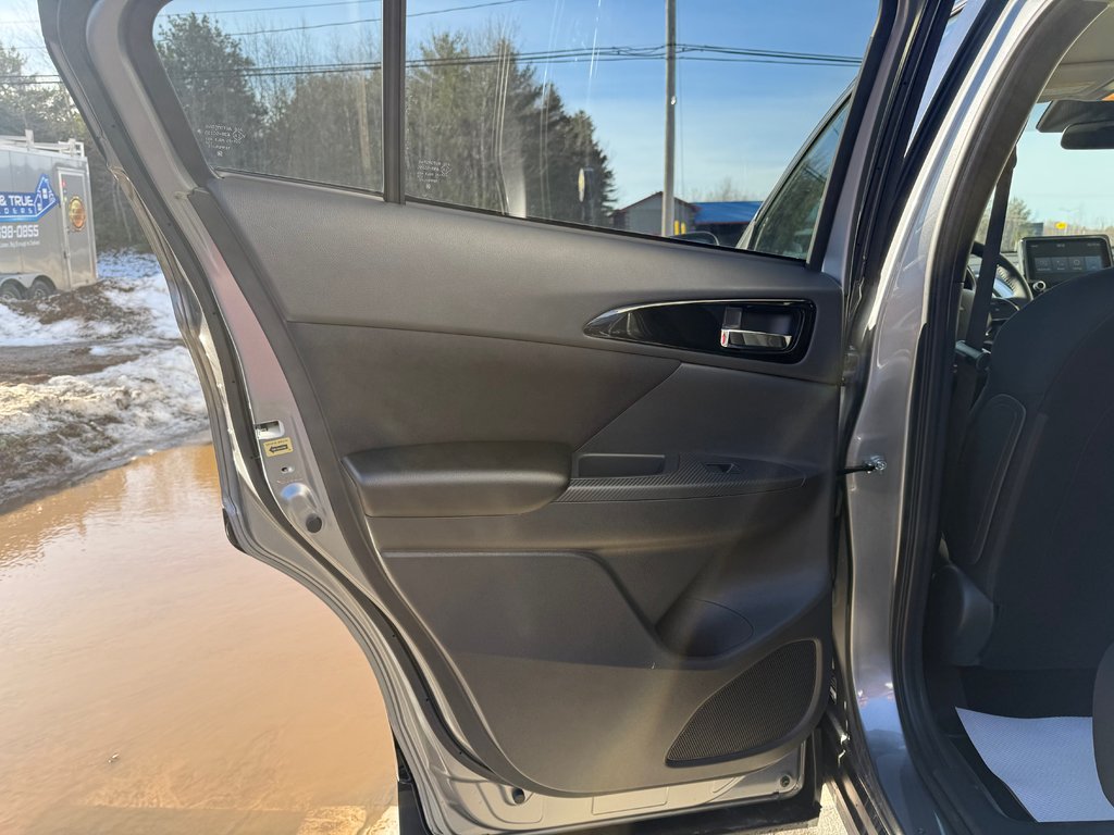 2026 Mitsubishi Eclipse Cross SE S-AWC in Kentville, Nova Scotia - 13 - w1024h768px