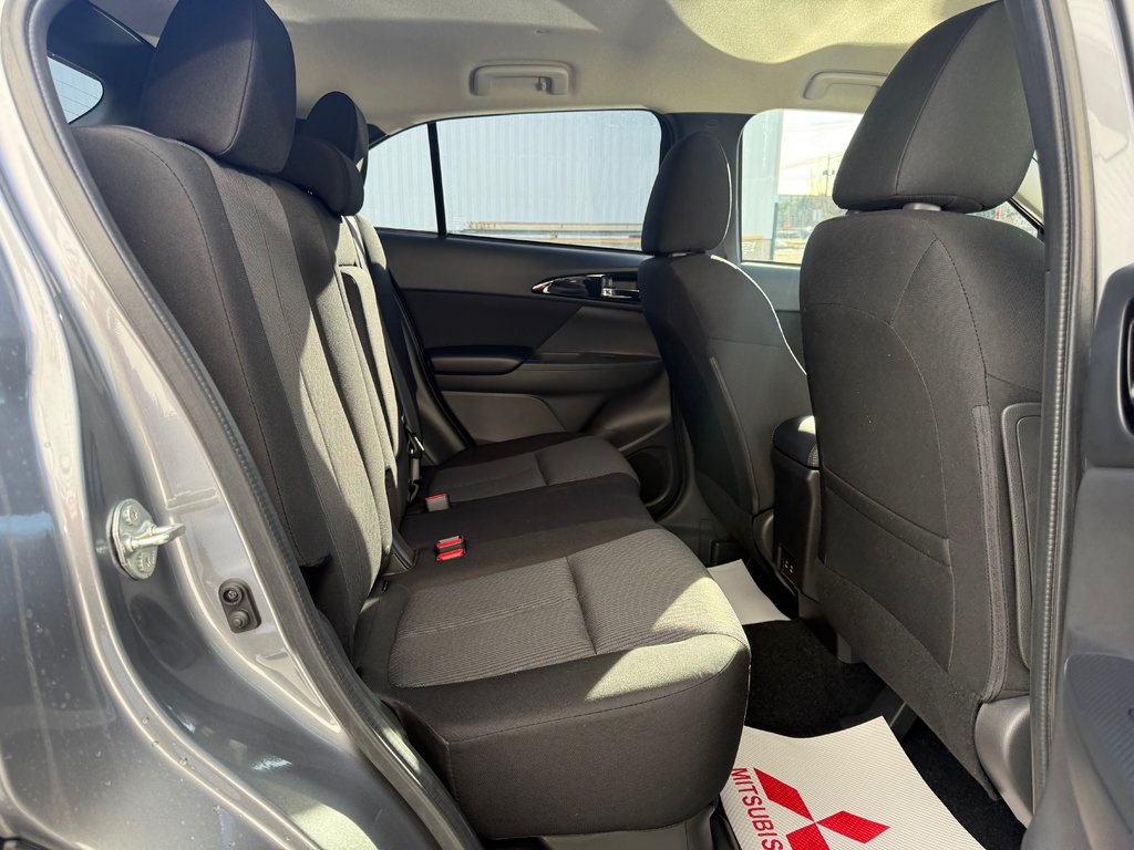 2026 Mitsubishi Eclipse Cross SE S-AWC in Kentville, Nova Scotia - 17 - w1024h768px