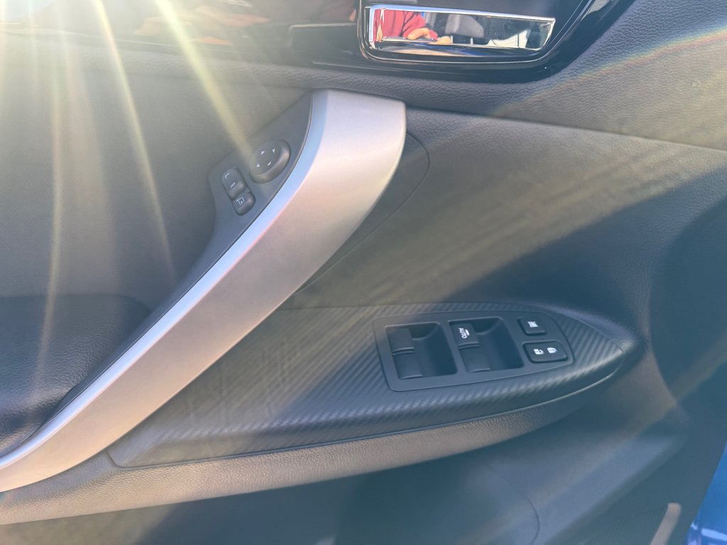 2026 Mitsubishi Eclipse Cross SE S-AWC in Kentville, Nova Scotia - 8 - w1024h768px