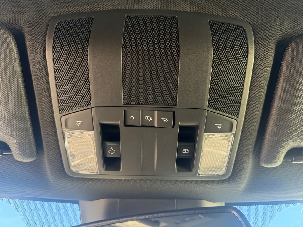 2026 Mitsubishi Eclipse Cross GT S-AWC in Kentville, Nova Scotia - 13 - w1024h768px