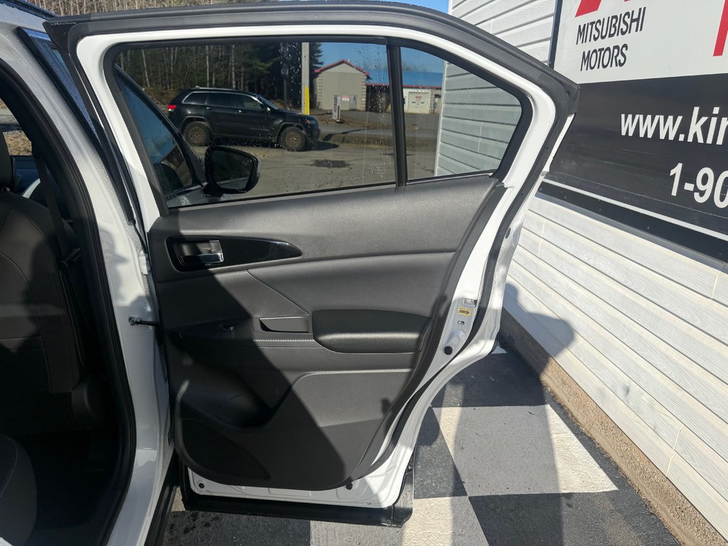 2026 Mitsubishi Eclipse Cross GT S-AWC in Kentville, Nova Scotia - 17 - w1024h768px