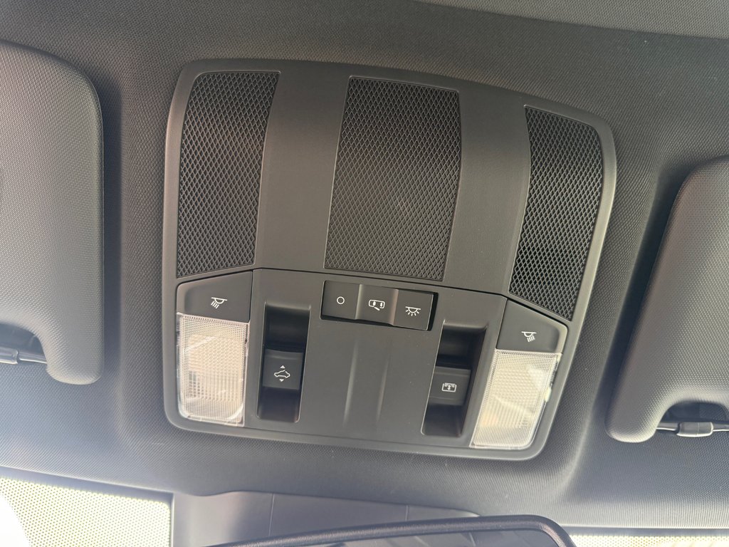 2026 Mitsubishi Eclipse Cross GT S-AWC in Kentville, Nova Scotia - 13 - w1024h768px
