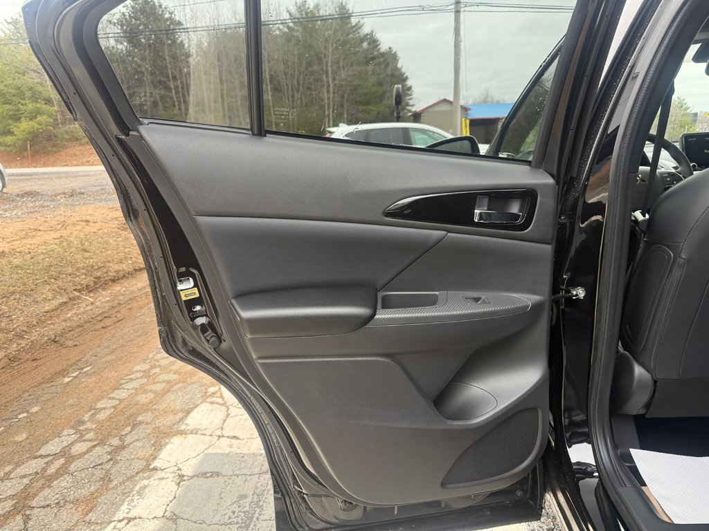 2026 Mitsubishi Eclipse Cross NOIR S-AWC in Kentville, Nova Scotia - 13 - w1024h768px