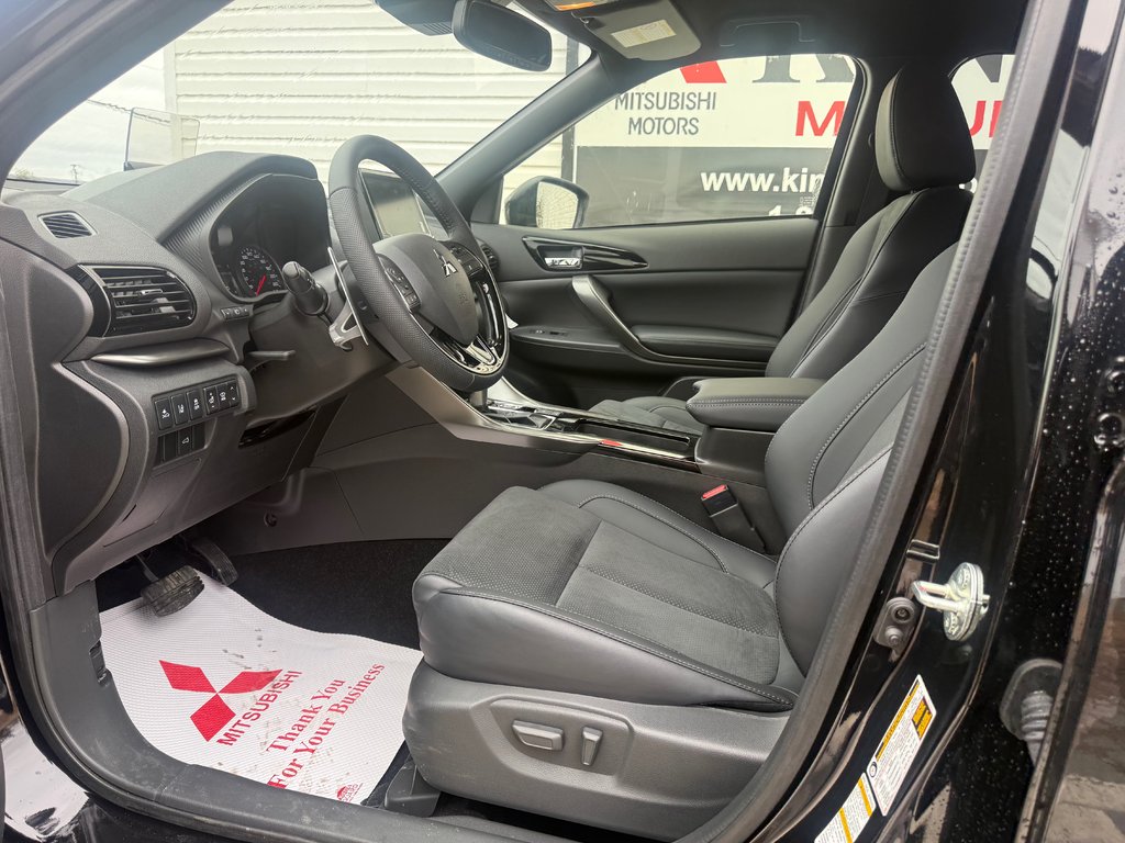 2026 Mitsubishi Eclipse Cross NOIR S-AWC in Kentville, Nova Scotia - 9 - w1024h768px