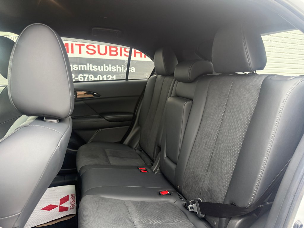 2026 Mitsubishi Eclipse Cross NOIR S-AWC in Kentville, Nova Scotia - 14 - w1024h768px