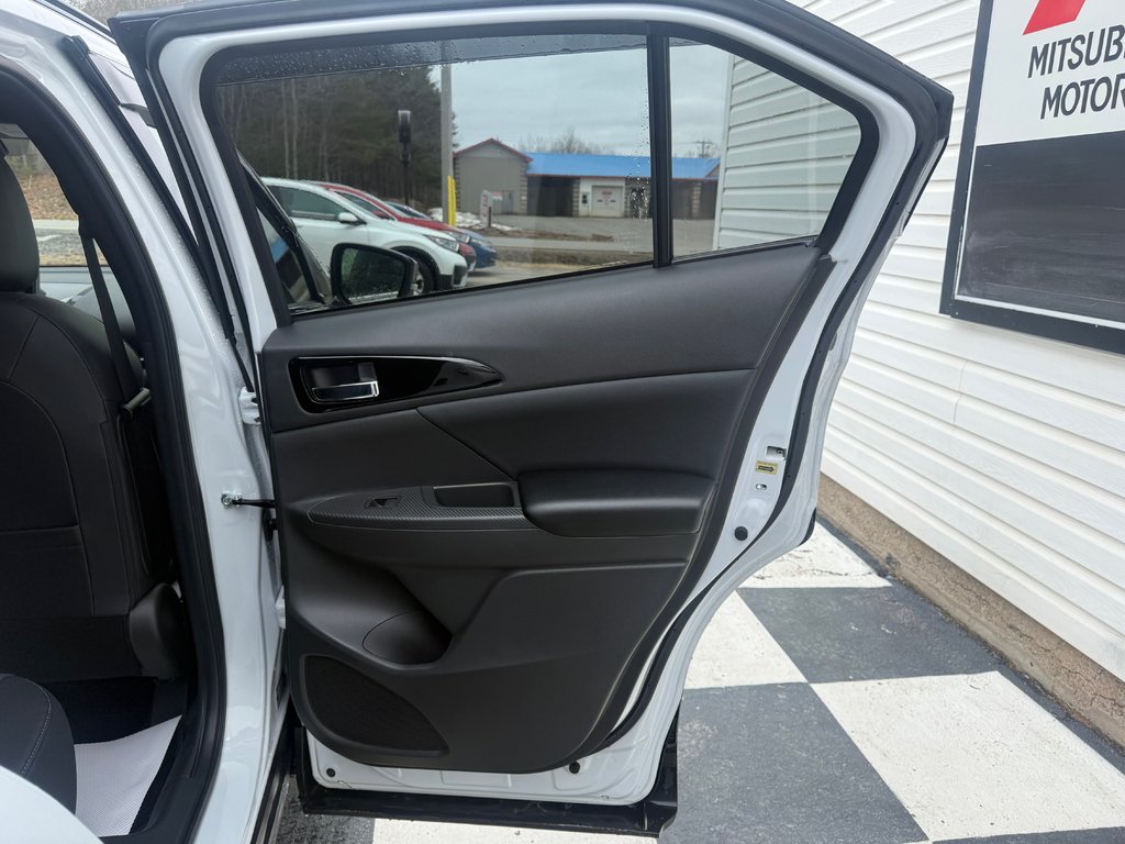 2026 Mitsubishi Eclipse Cross NOIR S-AWC in Kentville, Nova Scotia - 16 - w1024h768px