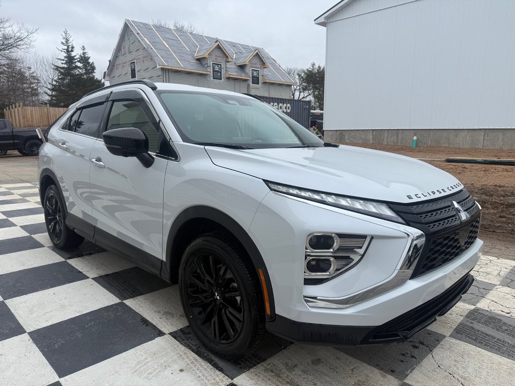 2026 Mitsubishi Eclipse Cross NOIR S-AWC in Kentville, Nova Scotia - 3 - w1024h768px