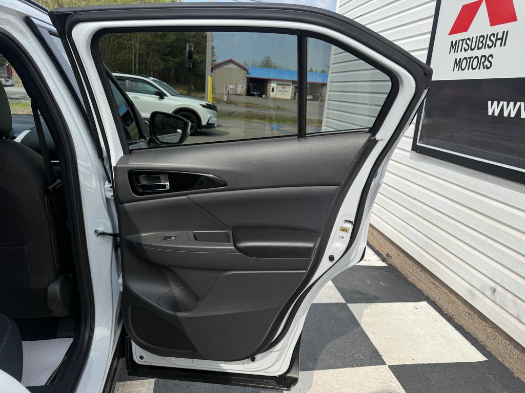 2026 Mitsubishi Eclipse Cross GT S-AWC in Kentville, Nova Scotia - 17 - w1024h768px