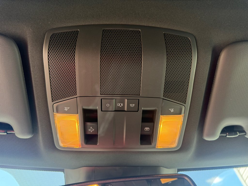 2026 Mitsubishi Eclipse Cross GT S-AWC in Kentville, Nova Scotia - 13 - w1024h768px
