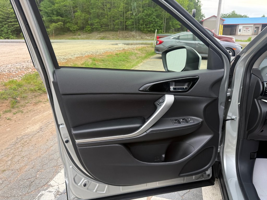 Mitsubishi Eclipse Cross SE S-AWC 2026 à Kentville, Nouvelle-Écosse - 7 - w1024h768px