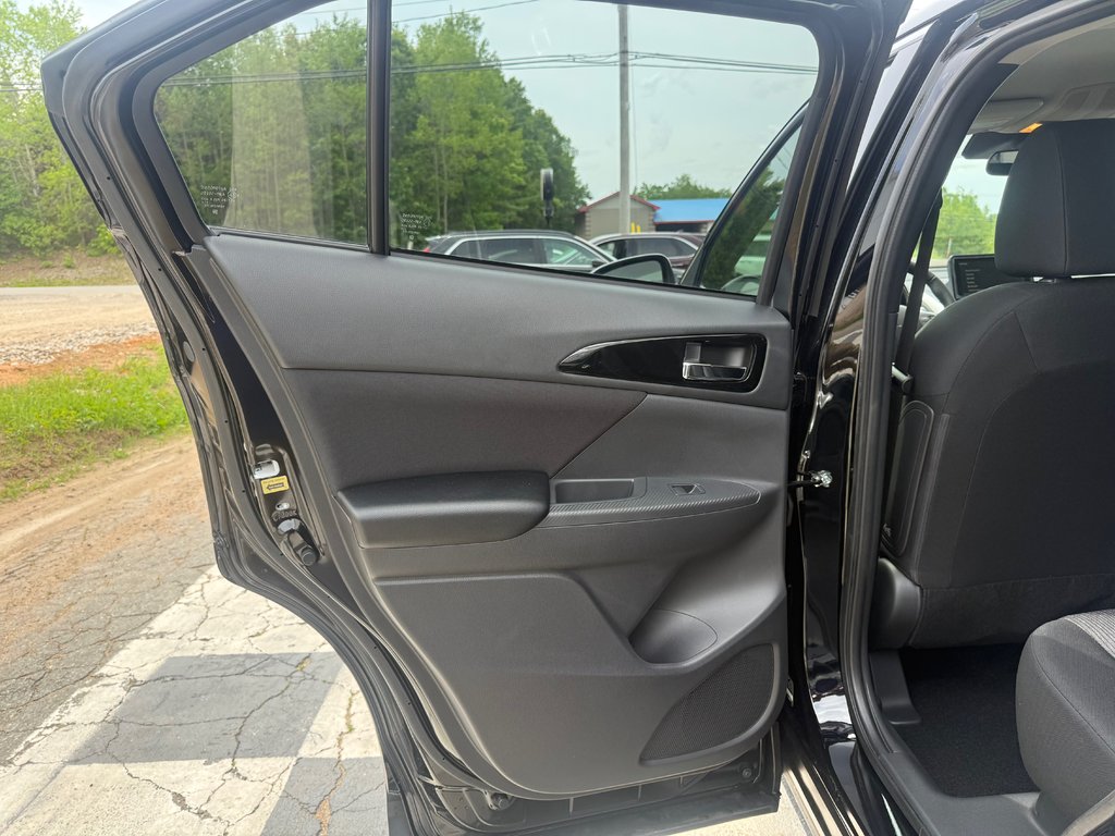 2026 Mitsubishi Eclipse Cross SE S-AWC in Kentville, Nova Scotia - 13 - w1024h768px