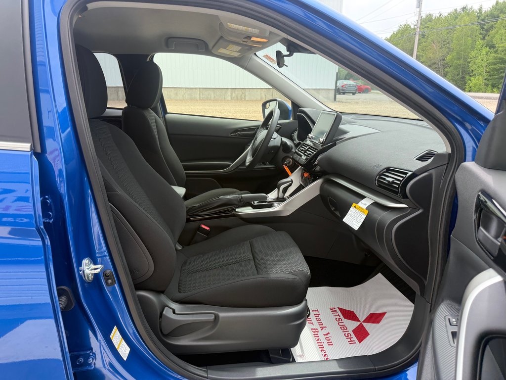 2026 Mitsubishi Eclipse Cross ES S-AWC in Kentville, Nova Scotia - 19 - w1024h768px