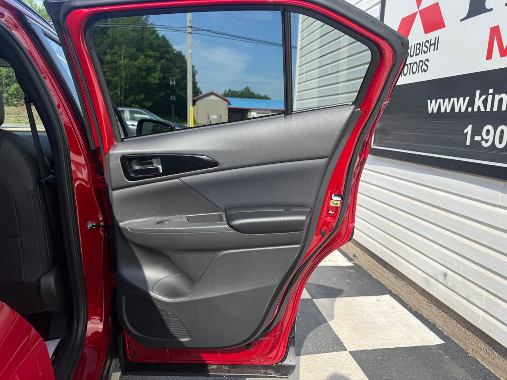 2026 Mitsubishi Eclipse Cross NOIR S-AWC in Kentville, Nova Scotia - 16 - w1024h768px