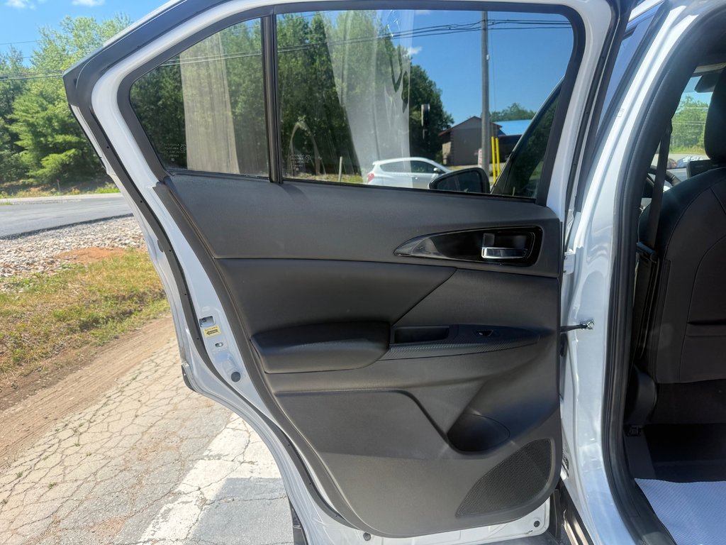 Mitsubishi Eclipse Cross GT, keyless entry, backup camera, Bluetooth 2026 à COLDBROOK, Nouvelle-Écosse - 14 - w1024h768px