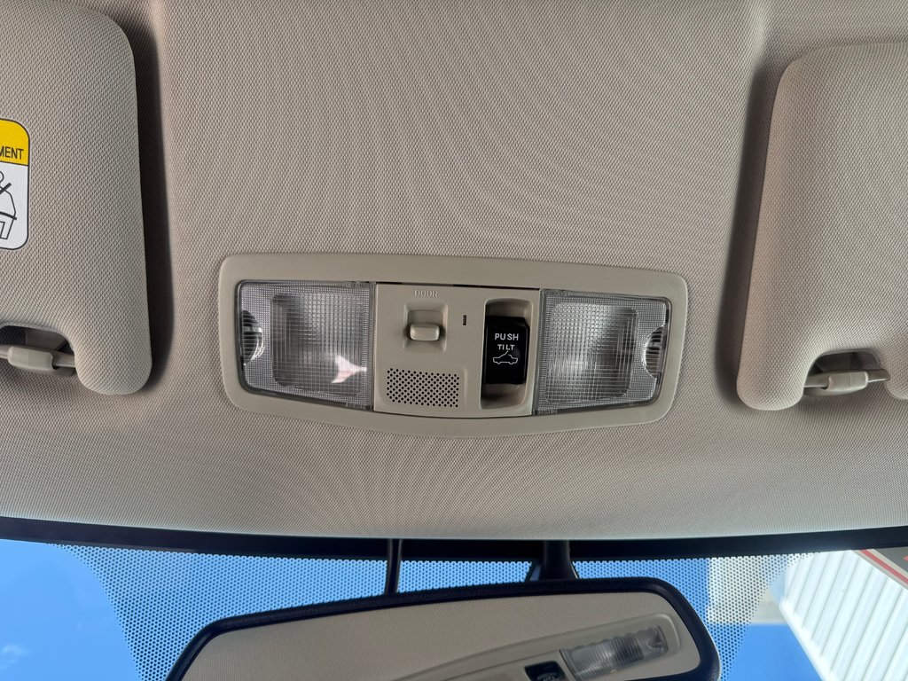 2019 Mitsubishi Outlander PHEV GT S-AWC, keyless entry, backup camera, Bluetooth in COLDBROOK, Nova Scotia - 13 - w1024h768px