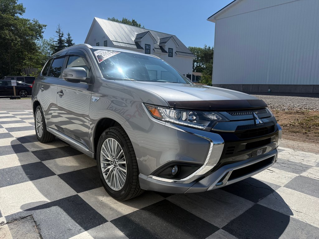 2019 Mitsubishi Outlander PHEV GT S-AWC, keyless entry, backup camera, Bluetooth in COLDBROOK, Nova Scotia - 3 - w1024h768px
