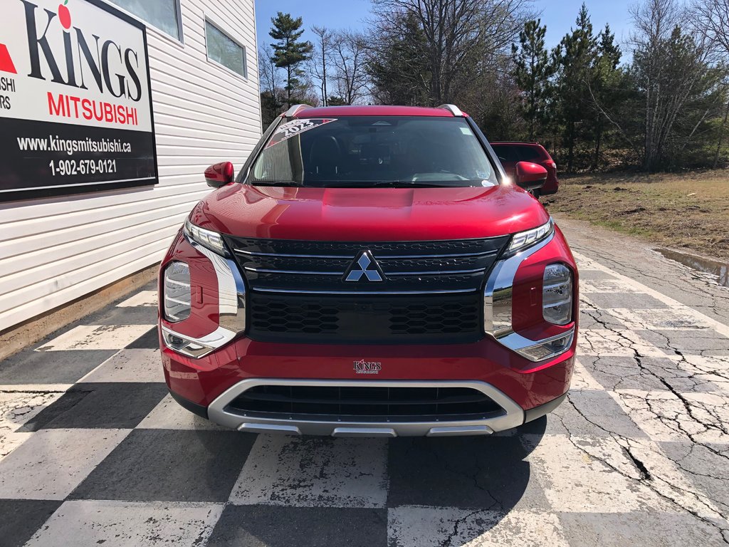 2023 Mitsubishi OUTLANDER PHEV in Kentville, Nova Scotia - 2 - w1024h768px