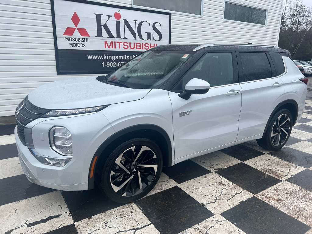 2024  OUTLANDER PHEV GT S-AWC TWO TONE ROOF in Kentville, Nova Scotia - 1 - w1024h768px