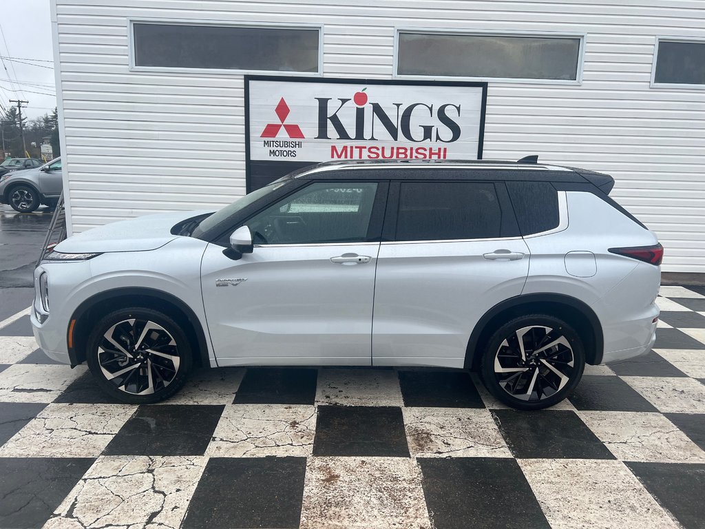 2024  OUTLANDER PHEV GT S-AWC TWO TONE ROOF in Kentville, Nova Scotia - 30 - w1024h768px