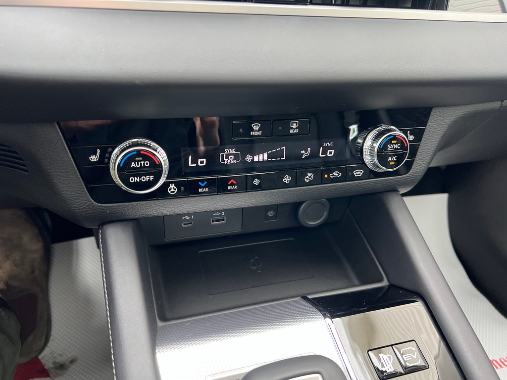 2024  OUTLANDER PHEV GT S-AWC in Kentville, Nova Scotia - 14 - w1024h768px