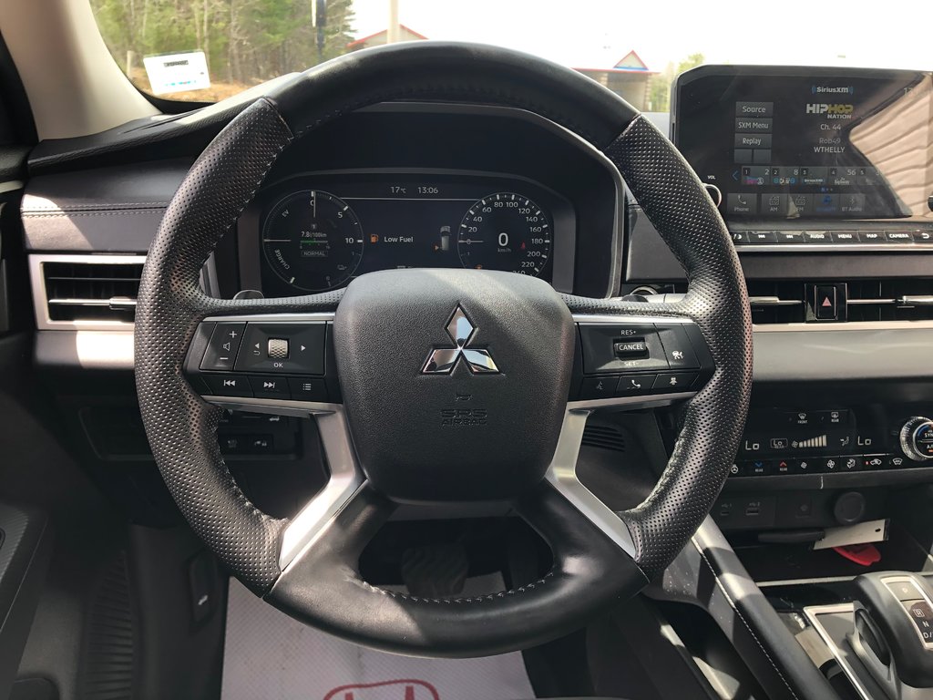 2024 Mitsubishi OUTLANDER PHEV in Kentville, Nova Scotia - 9 - w1024h768px