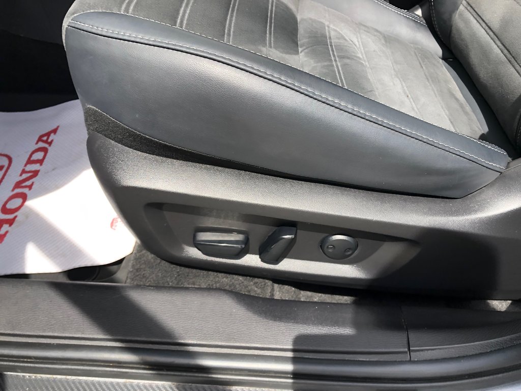 2024 Mitsubishi OUTLANDER PHEV in Kentville, Nova Scotia - 19 - w1024h768px