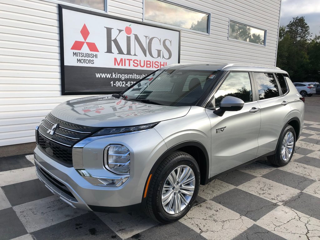 2025  OUTLANDER PHEV LE S-AWC in Kentville, Nova Scotia - 1 - w1024h768px