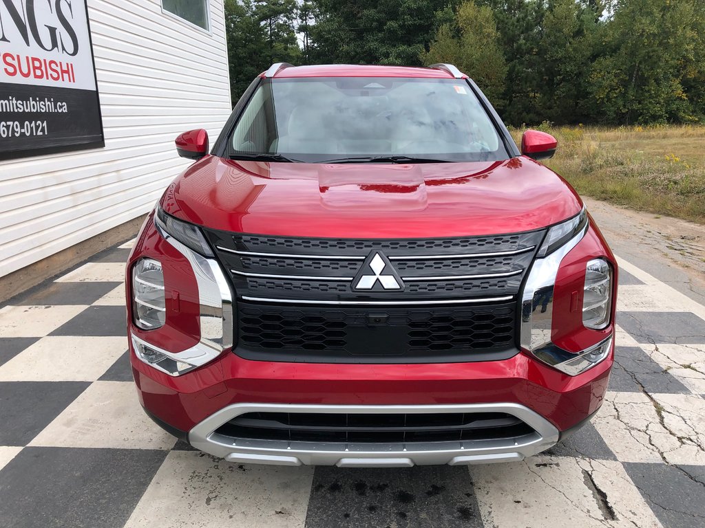 2025  OUTLANDER PHEV SEL S-AWC in Kentville, Nova Scotia - 2 - w1024h768px