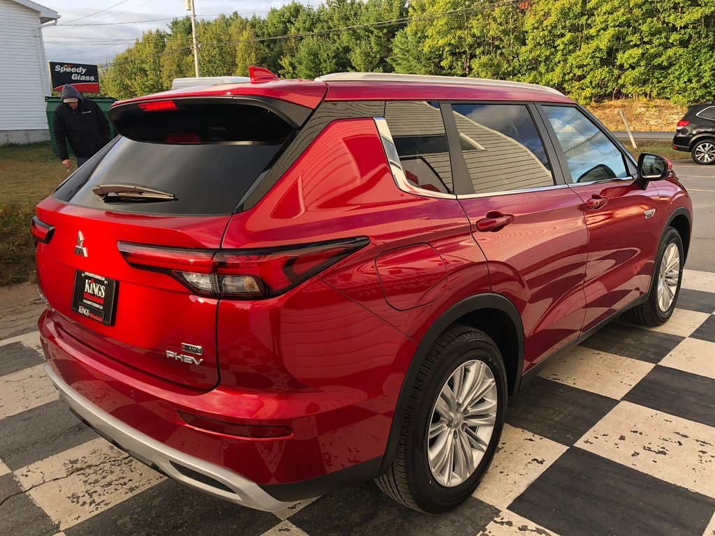 2025  OUTLANDER PHEV LE S-AWC in Kentville, Nova Scotia - 4 - w1024h768px