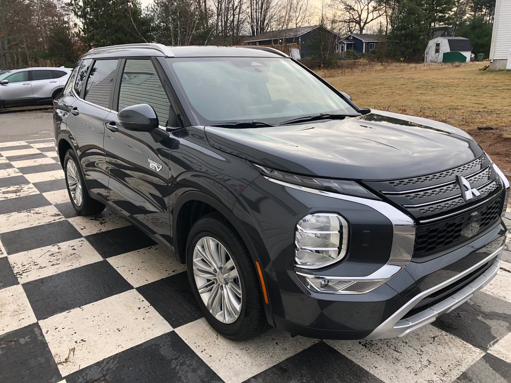 OUTLANDER PHEV SE S-AWC 2025 à Kentville, Nouvelle-Écosse - 3 - w1024h768px