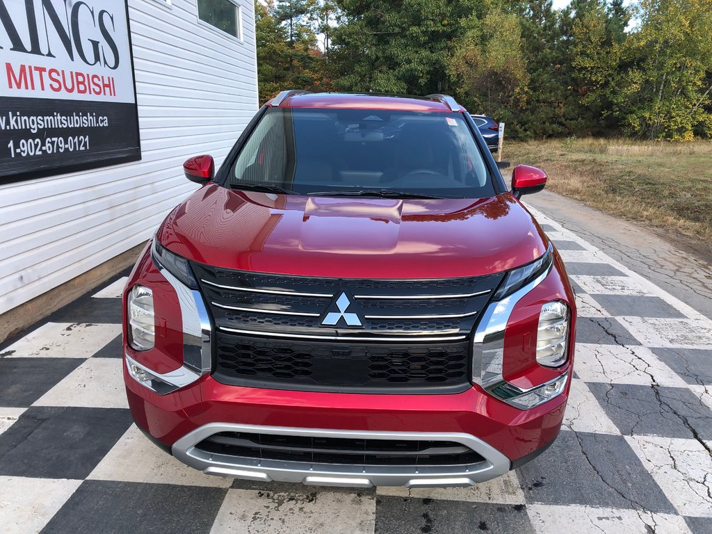 OUTLANDER PHEV SE S-AWC 2025 à Kentville, Nouvelle-Écosse - 2 - w1024h768px