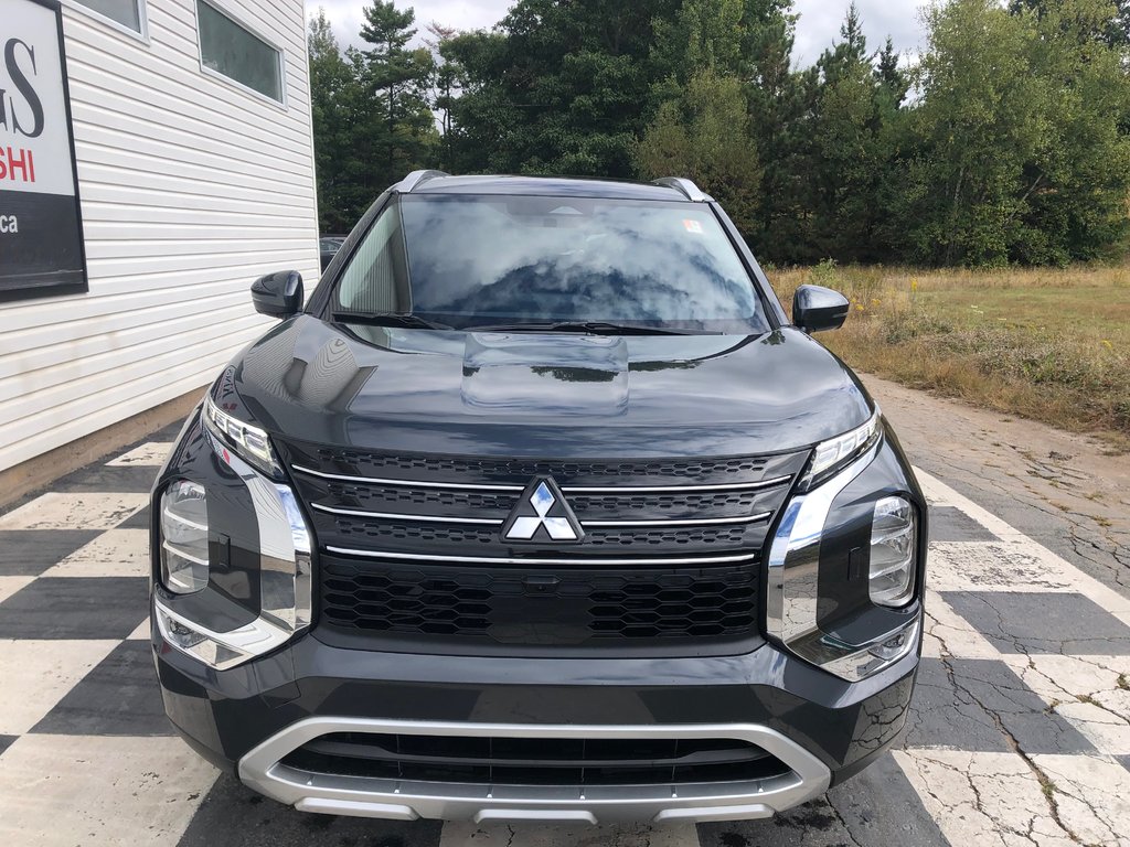 2025  OUTLANDER PHEV LE S-AWC in Kentville, Nova Scotia - 2 - w1024h768px