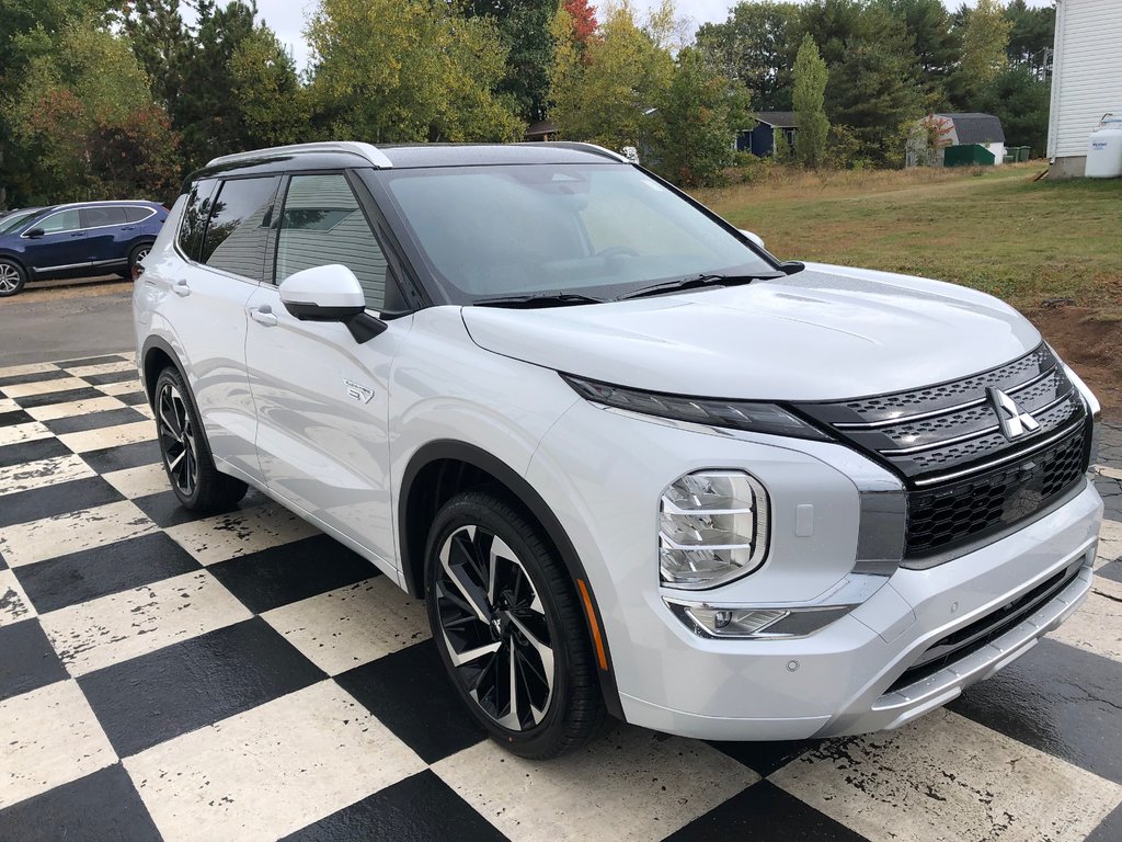 OUTLANDER PHEV GT S-AWC 2025 à Kentville, Nouvelle-Écosse - 3 - w1024h768px