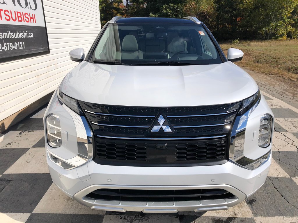 2025  OUTLANDER PHEV GT S-AWC in Kentville, Nova Scotia - 2 - w1024h768px