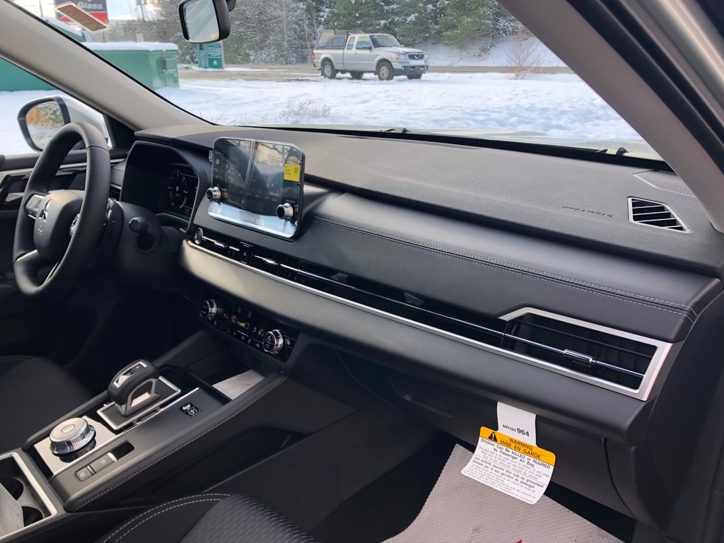 OUTLANDER PHEV SE S-AWC 2025 à Kentville, Nouvelle-Écosse - 25 - w1024h768px