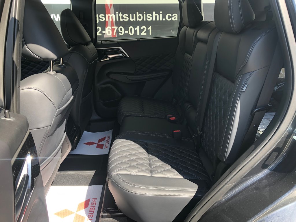 Mitsubishi OUTLANDER PHEV GT S-AWC TWO TONE ROOF 2025 à Kentville, Nouvelle-Écosse - 20 - w1024h768px