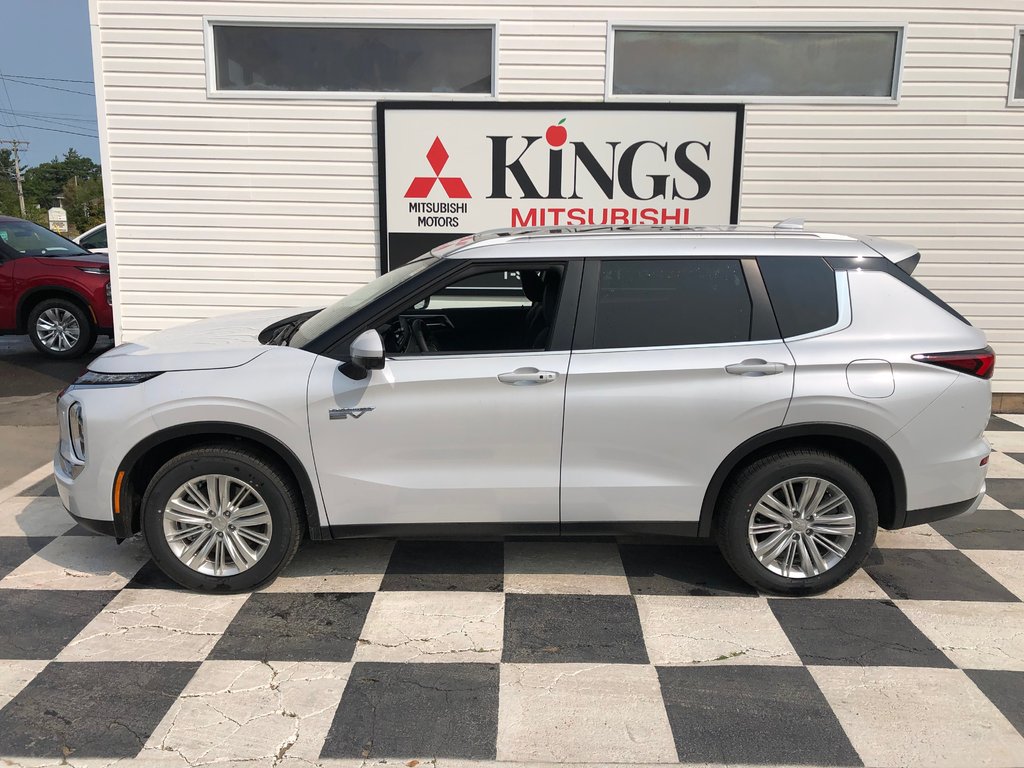2025 Mitsubishi OUTLANDER PHEV LE S-AWC in Kentville, Nova Scotia - 26 - w1024h768px
