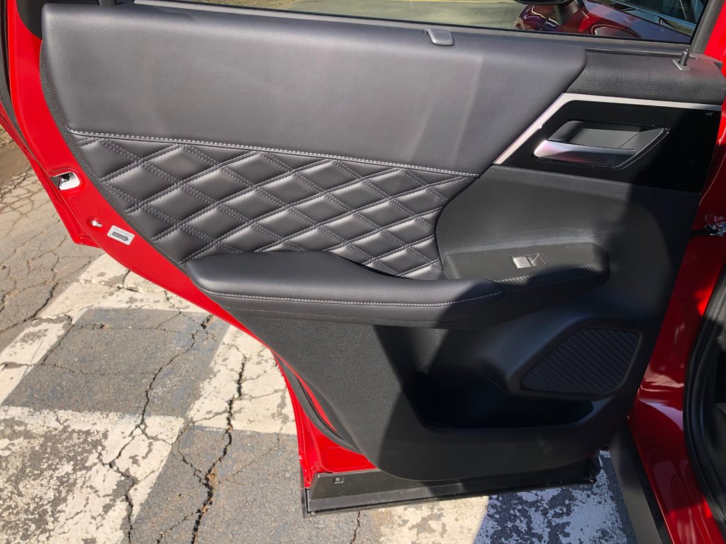 2025 Mitsubishi OUTLANDER PHEV GT S-AWC in Kentville, Nova Scotia - 19 - w1024h768px