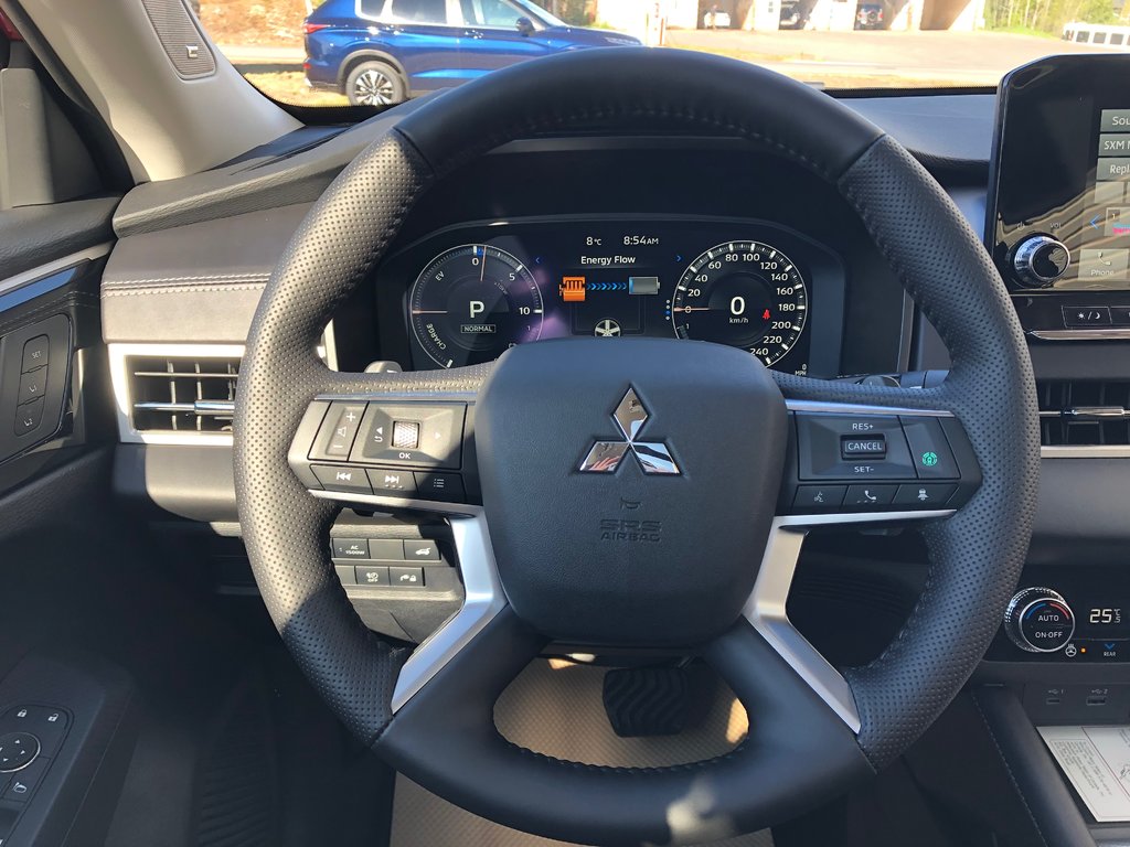 2025 Mitsubishi OUTLANDER PHEV GT S-AWC in Kentville, Nova Scotia - 8 - w1024h768px